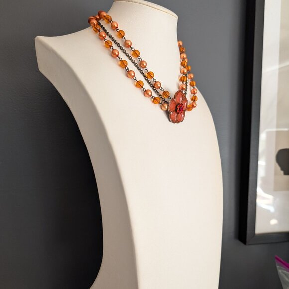 3 strand vintage orange enamel flower necklace with orange and peach beads - Picture 4 of 12
